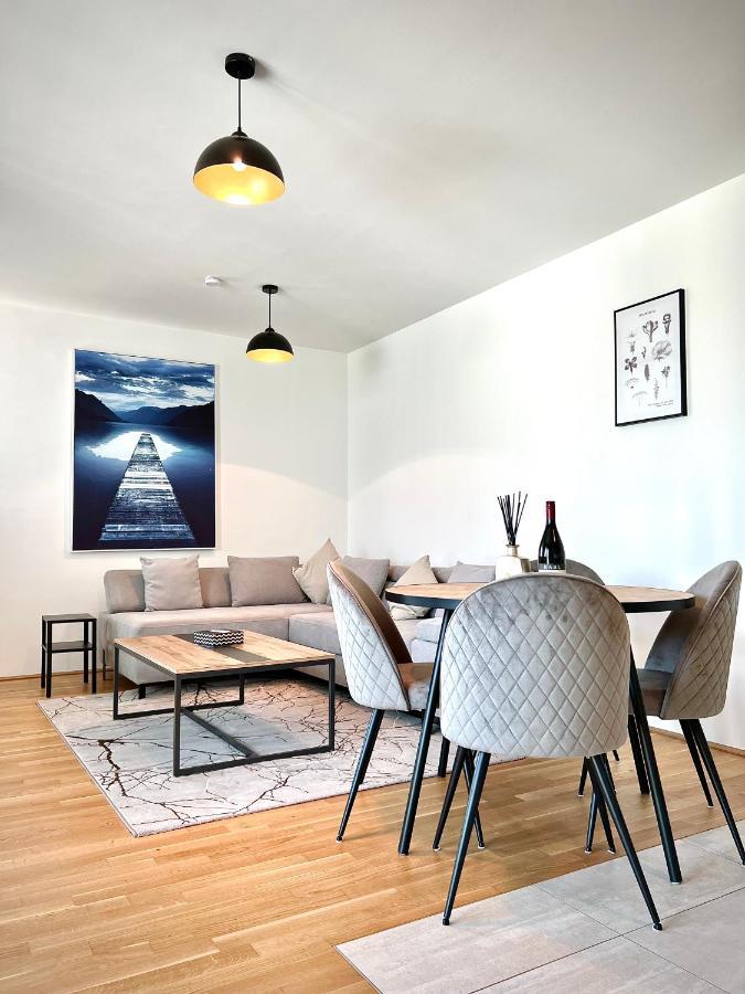 Apartment Schonbrunn Vienna Exterior photo