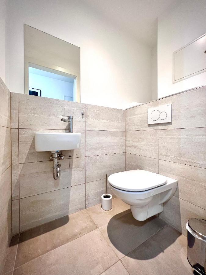 Apartment Schonbrunn Vienna Exterior photo