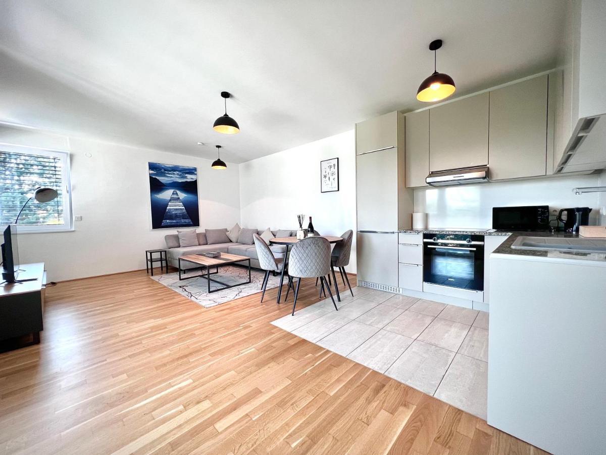 Apartment Schonbrunn Vienna Exterior photo